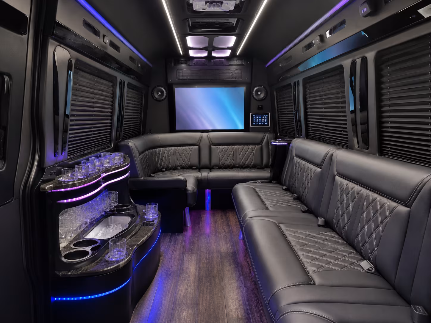 bus rental options for edinburg trips