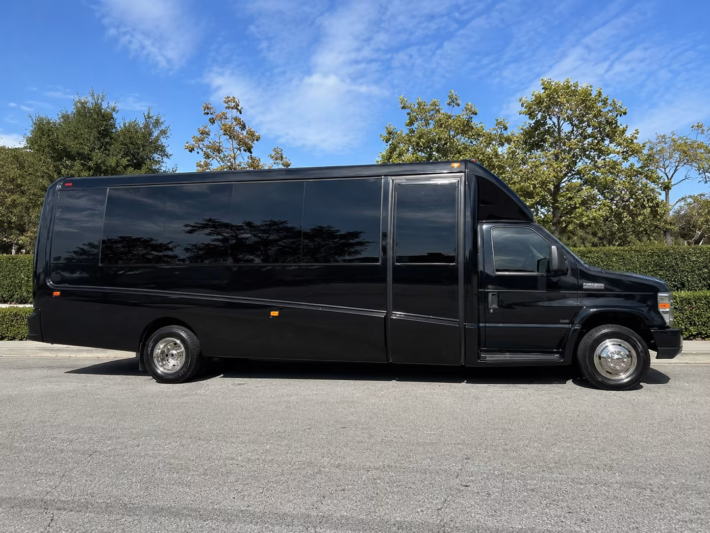 bus rentals for corpus christi concerts from edinburg