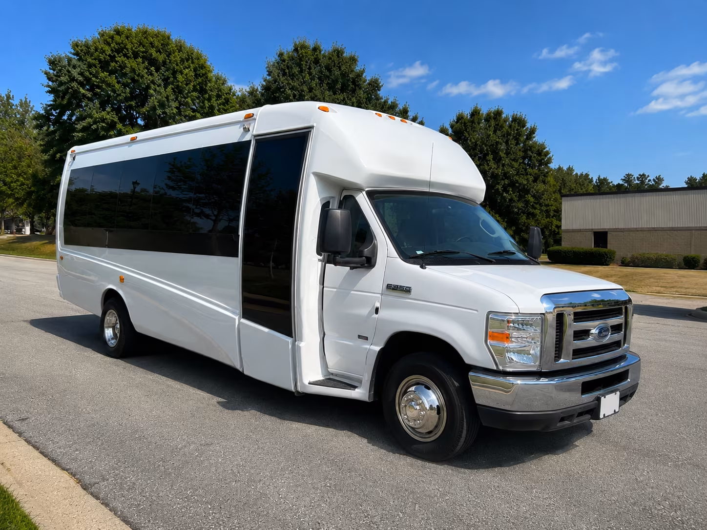 charter buses for corporate events and conference shuttles in edinburg