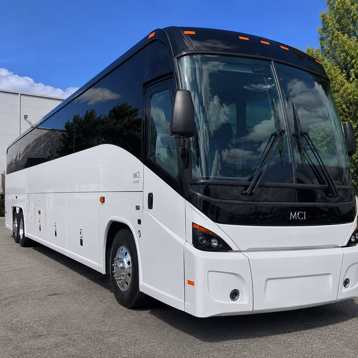 charter buses for edinburg museum and nature field trips