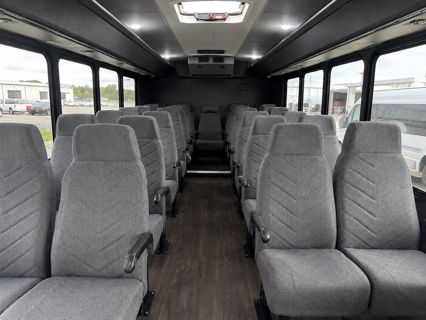edinburg 15 passenger minibus inside