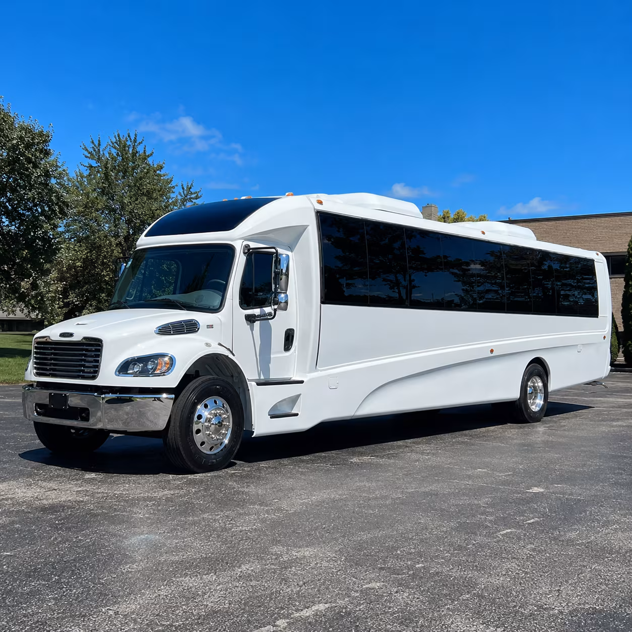 edinburg 30 passenger minibus