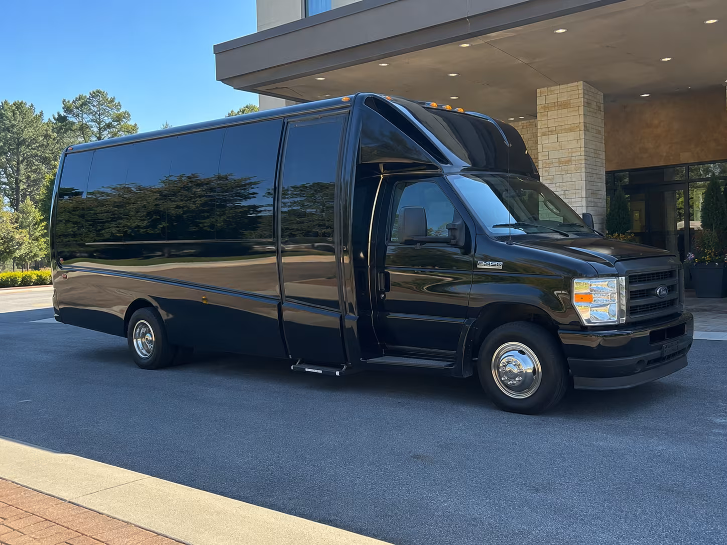 edinburg wine tour brewery transportation onboard seating