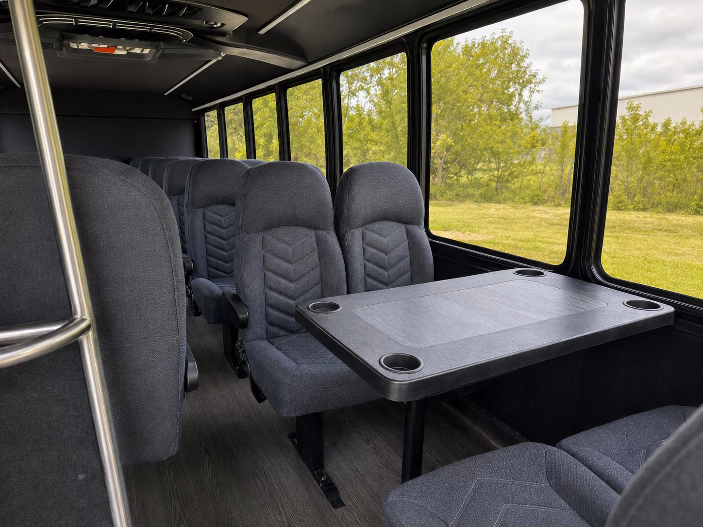 minibus wine tour rentals for small groups around the rio grande valley
