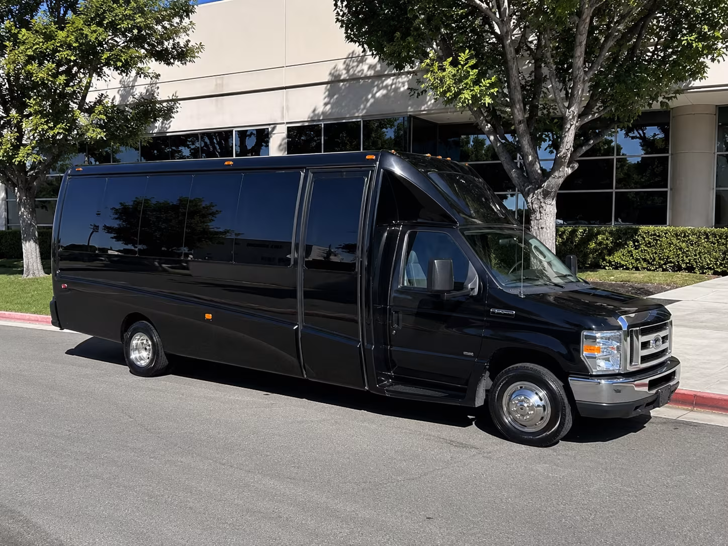 party buses for rio grande valley music festival weekends