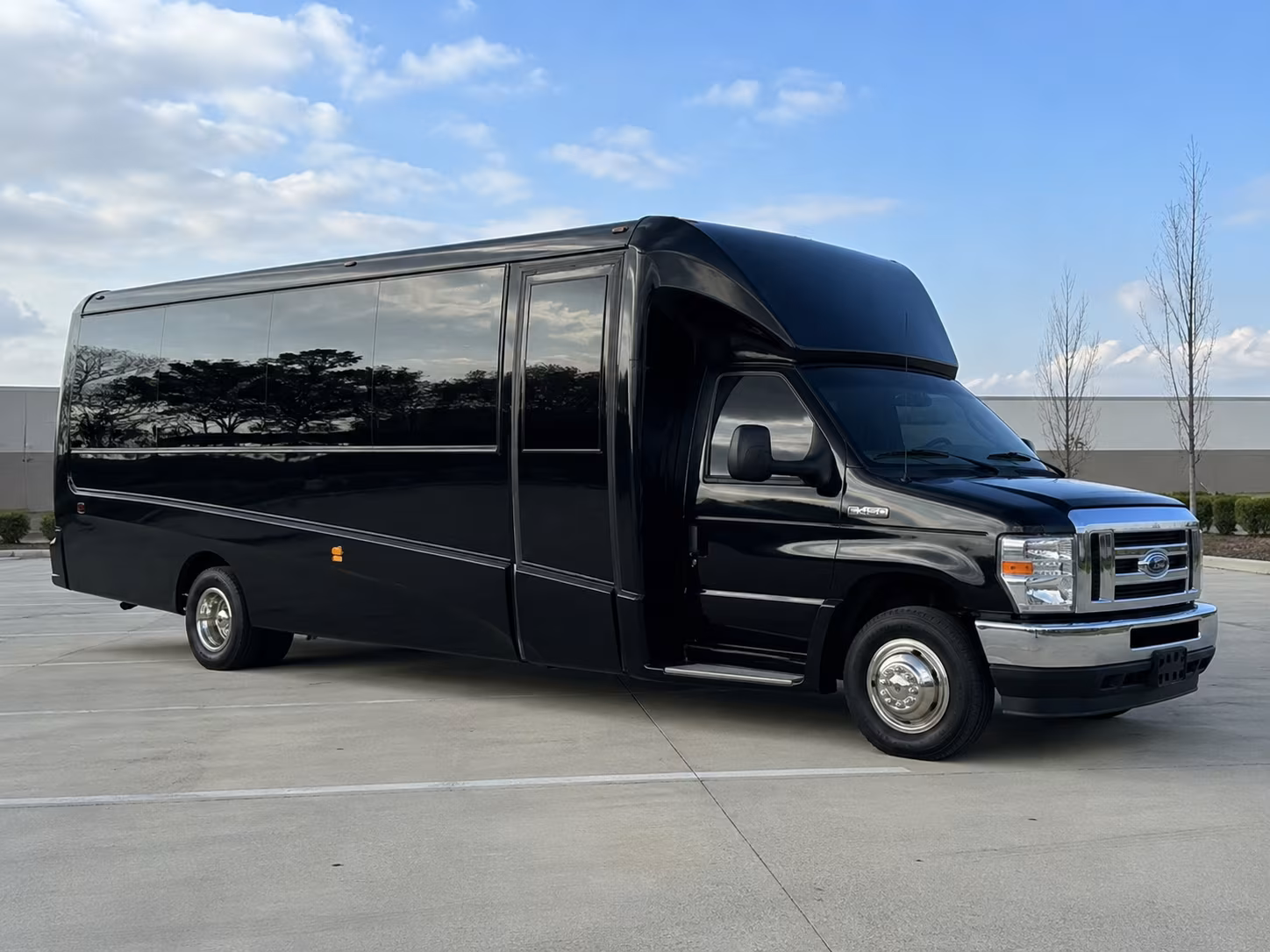 shuttle buses for bands performers and touring groups in the rio grande valley