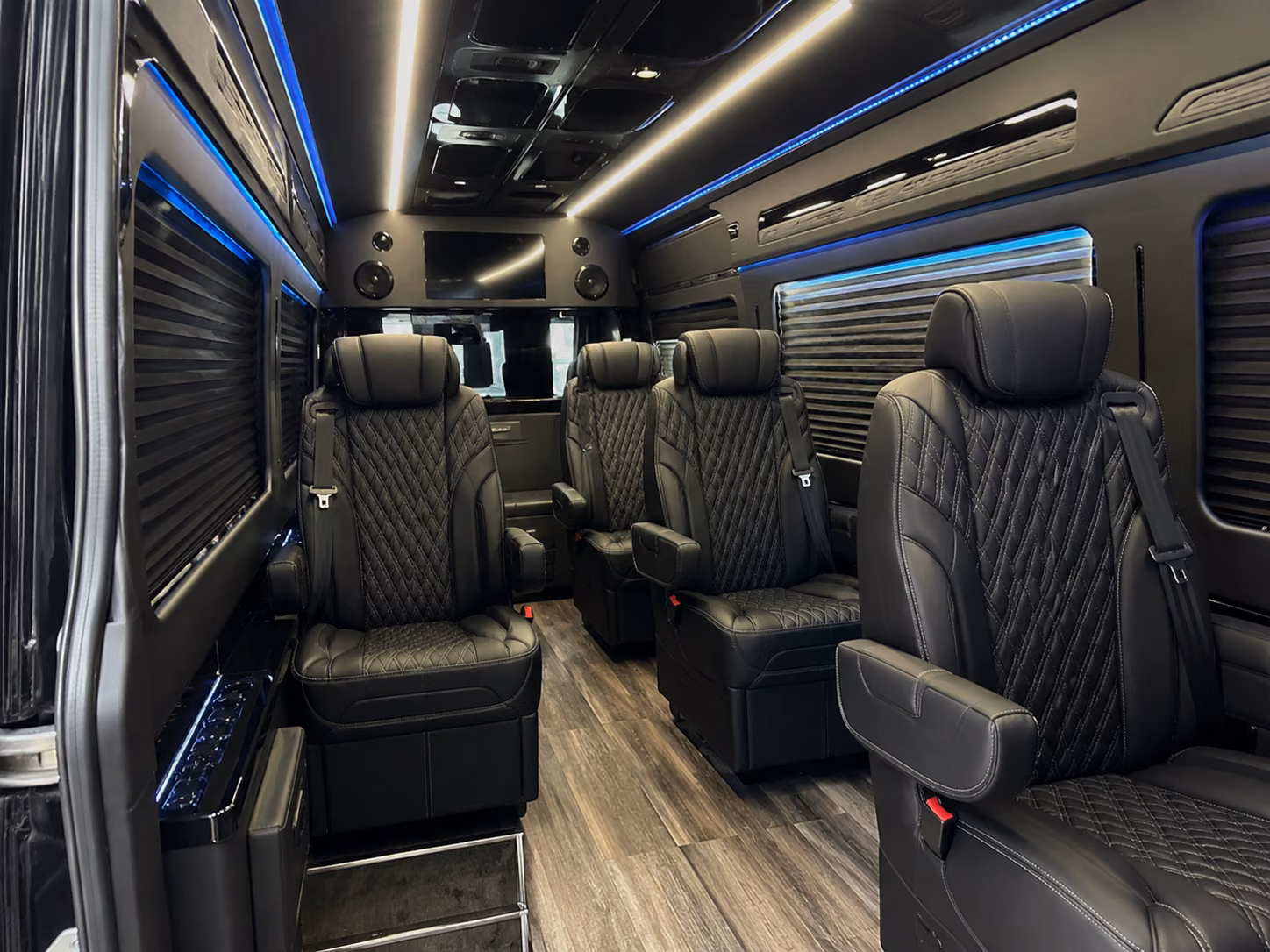 sprinter vans and executive buses for small corporate groups in edinburg